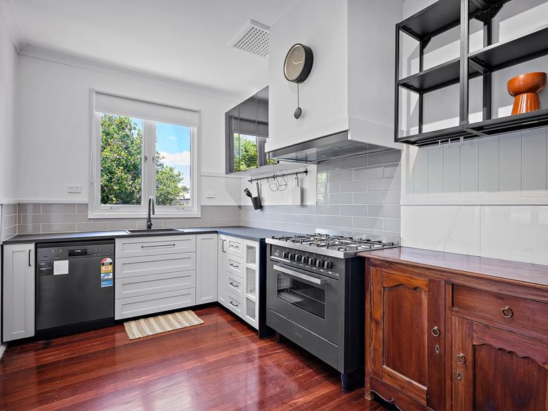 39 Balgore  Way, Carey Park