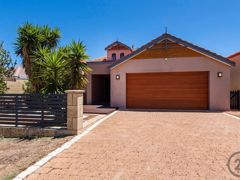 21 Lakeway Retreat, Dawesville