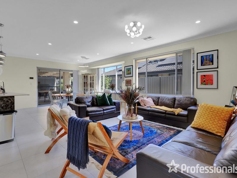 11 Everlasting Avenue, Piara Waters