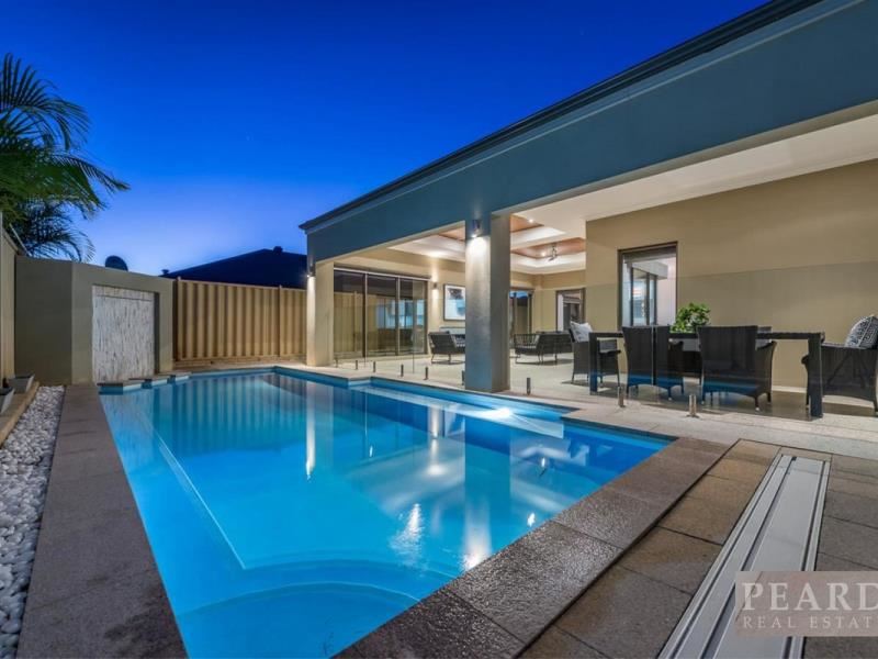 19 Tulum Approach, Iluka
