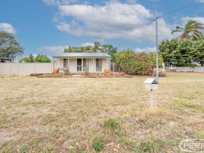 3 Flinders Street, Falcon
