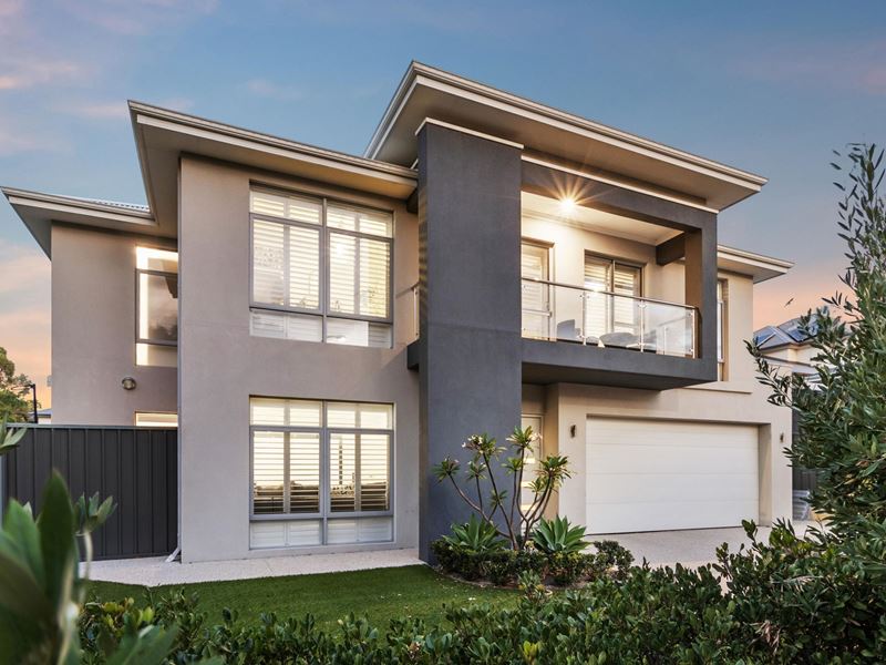 6 Shade Court, Hillarys