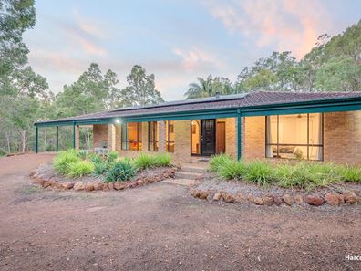 2 Thorp Place, Roleystone WA 6111