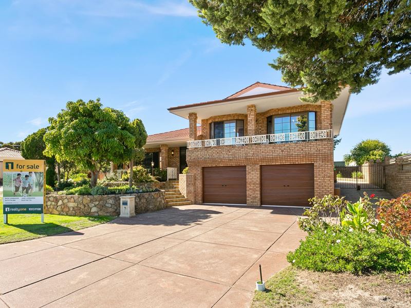 14 Kearsley Rise, Murdoch