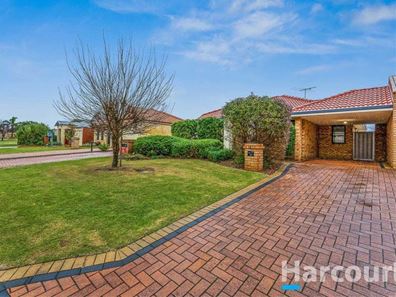 4/2 Moreton Crescent, Warnbro WA 6169