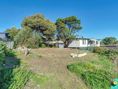 8 Newman Road, Yanchep WA 6035