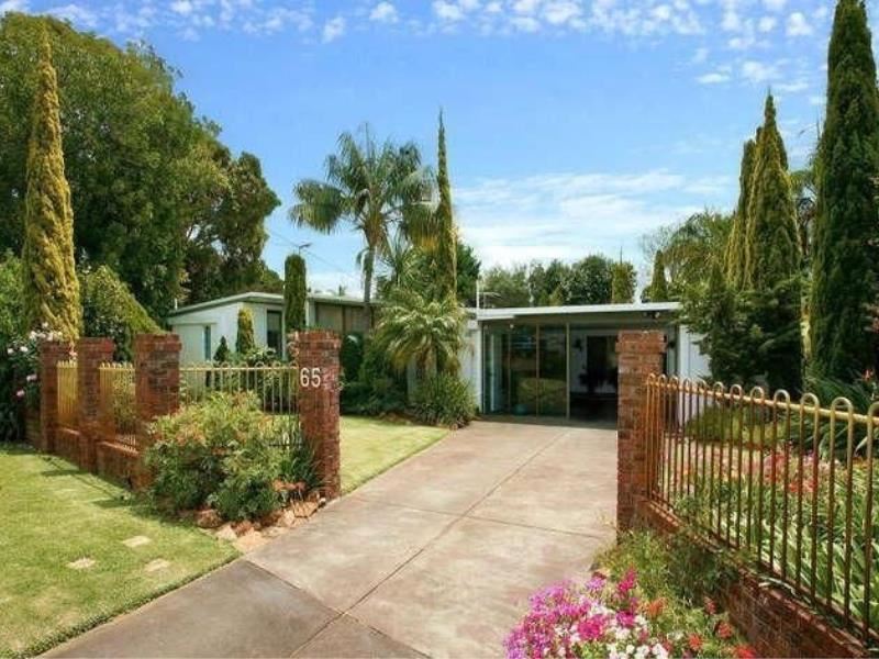 65 McBeth Way, Kardinya