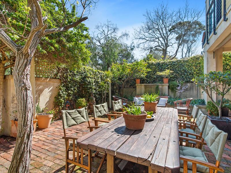 1A Mann Street, Cottesloe
