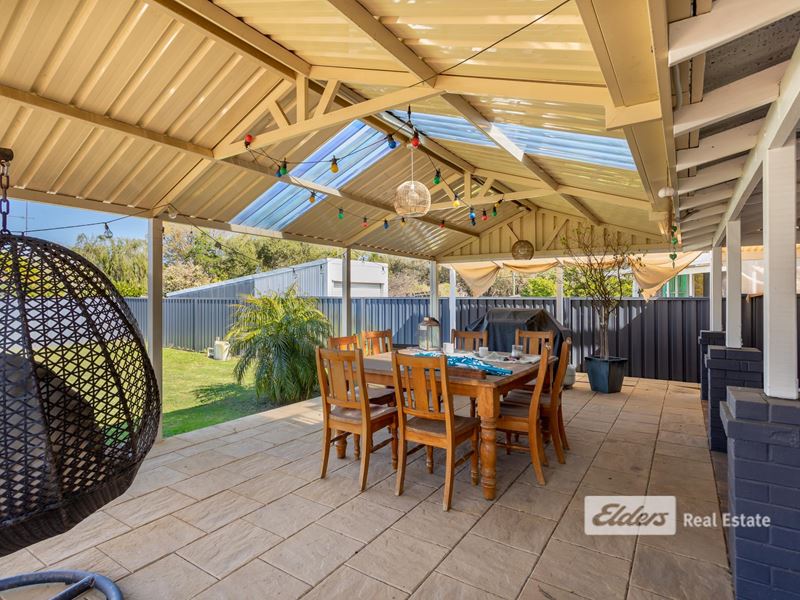 15 Hamilton  Road, Eaton WA 6232