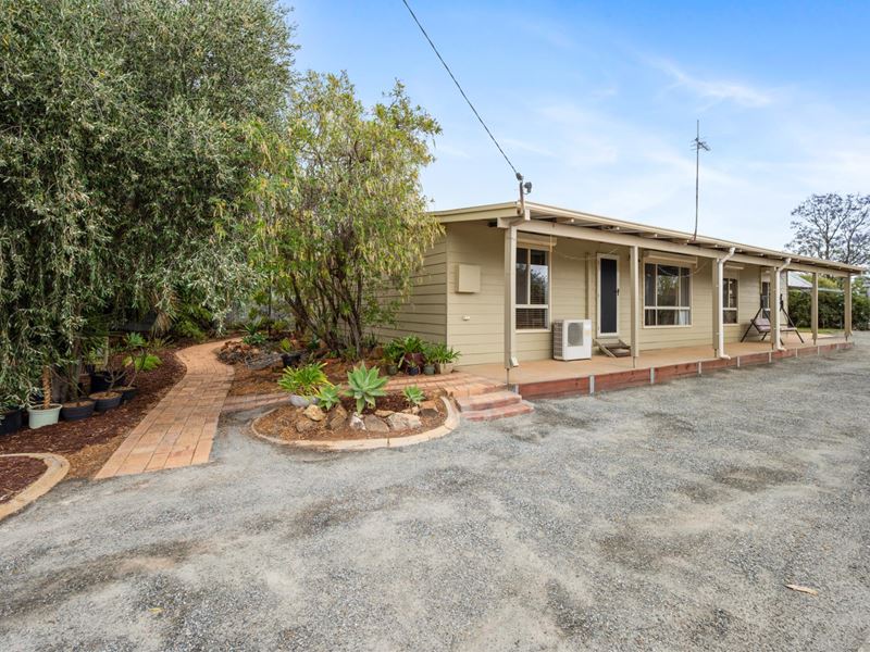 62 Sylvester Street, Coolgardie WA 6429