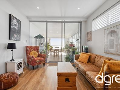 23/13 O'Connor Close, North Coogee WA 6163