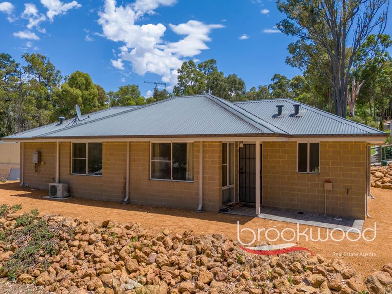 35 Ealy Street, Mount Helena