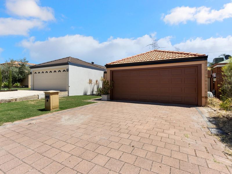 22A Ellesmere Circuit, Success