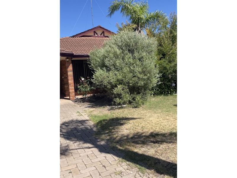 2 Vermont Avenue, Meadow Springs