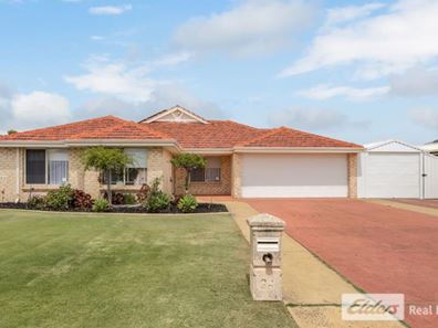 24 Macquarie Drive, Australind WA 6233