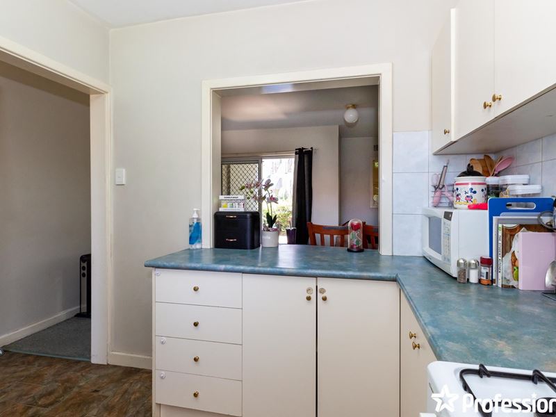 10/14 Coralie Court, Armadale