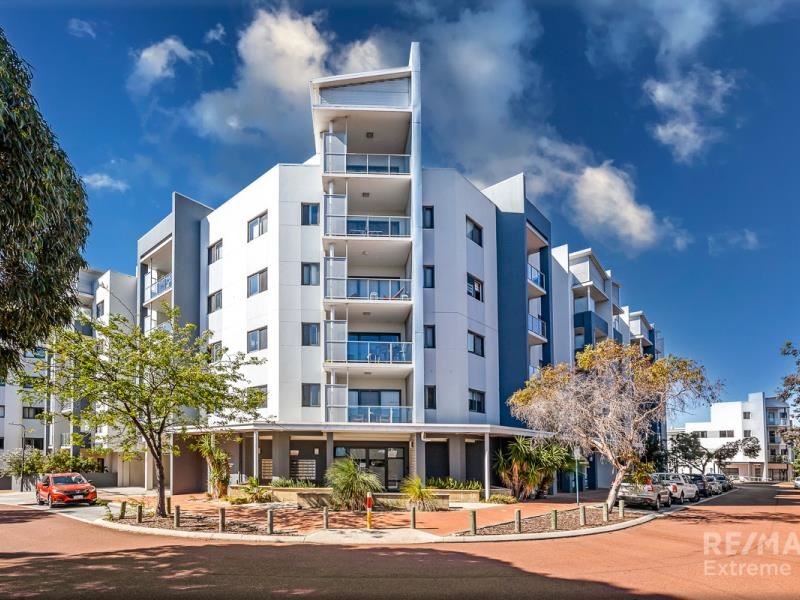 73/6 Walsh Loop, Joondalup