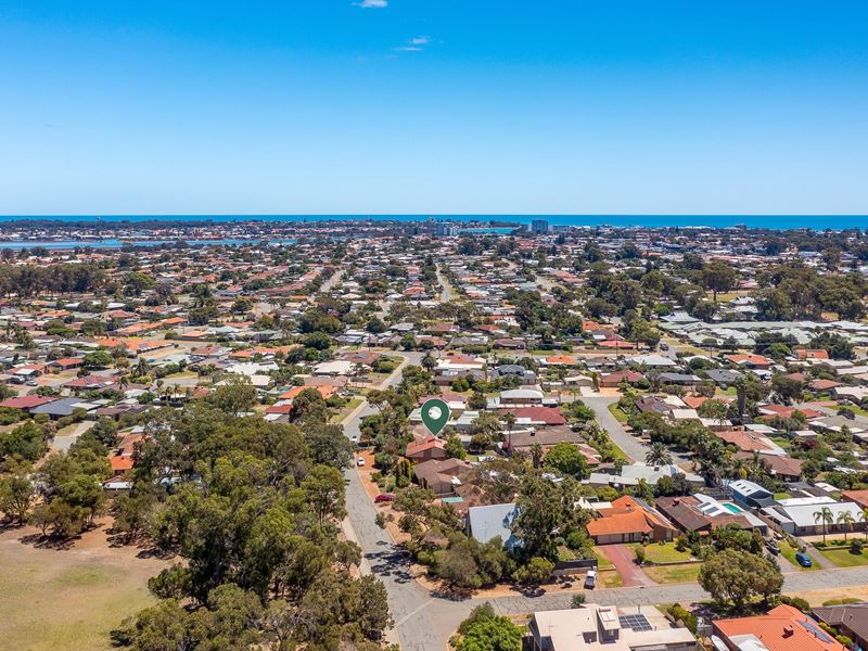 10 Manildra Drive, Dudley Park