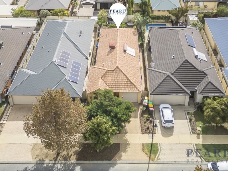 21 Grandoak Drive, Clarkson WA 6030