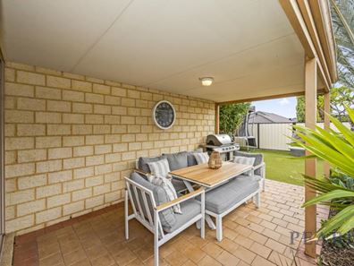 21 Grandoak Drive, Clarkson WA 6030