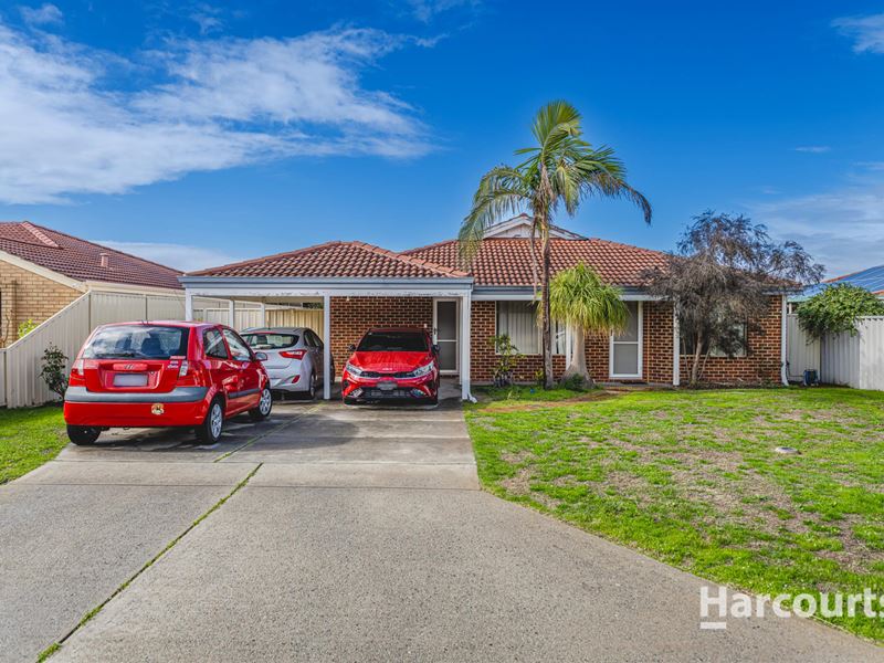 8 Bardia Place, Marangaroo WA 6064