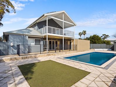 4B Eastwell Road, Australind WA 6233