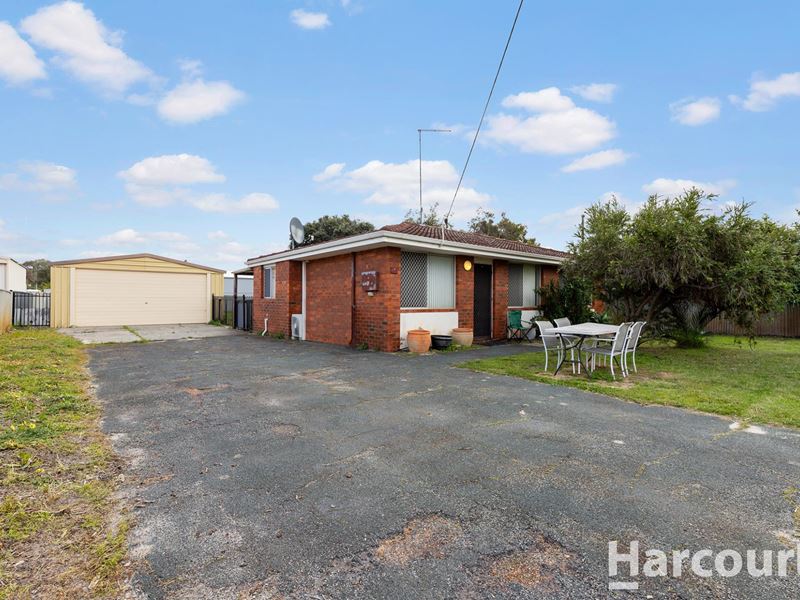 24 Dorothy Avenue, Falcon WA 6210