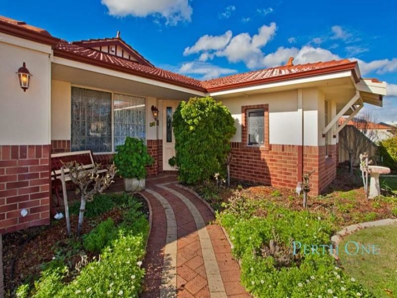 17 Millstream Pl, Success WA 6164