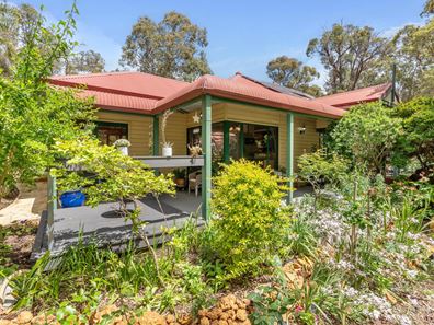 2240 Great Eastern Highway, Glen Forrest WA 6071