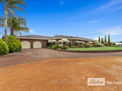 61 Bucktin Street, Collie WA 6225