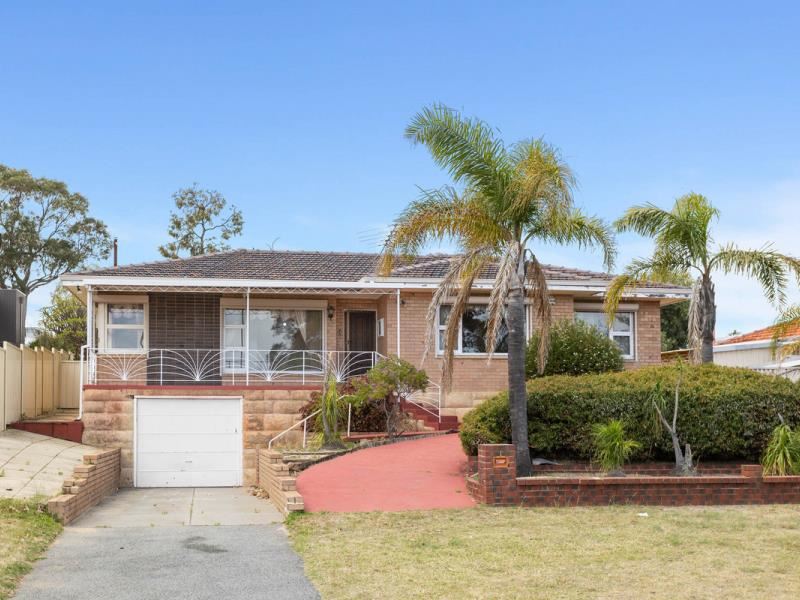 13 Maddox Crescent, Melville WA 6156