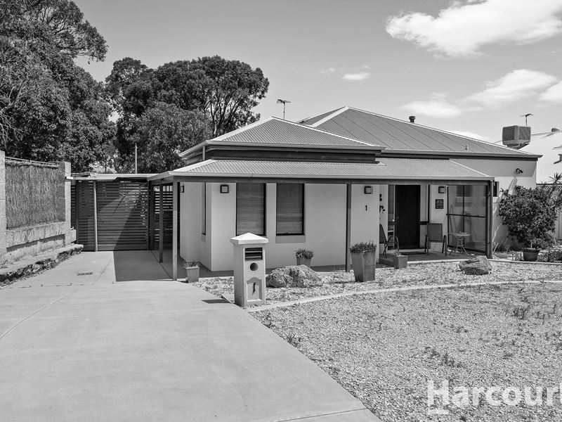 1 Tasman Loop, Dudley Park