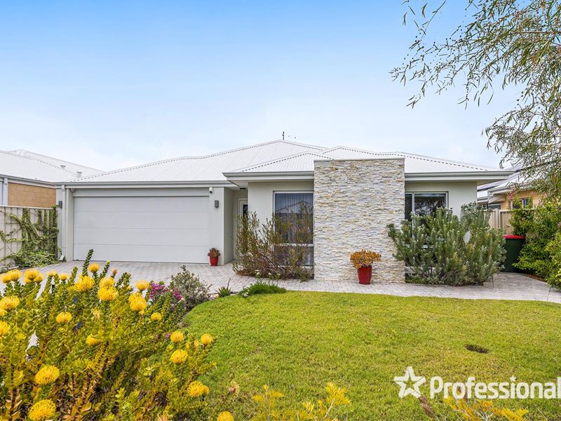 48 Explorer Street, Yanchep WA 6035