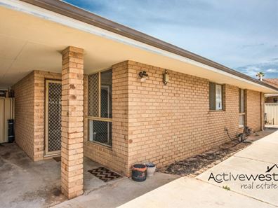 4/230 Willcock Drive, Mahomets Flats WA 6530