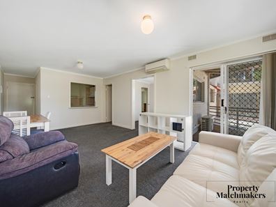 4/9 Gamble  Place, Orelia WA 6167