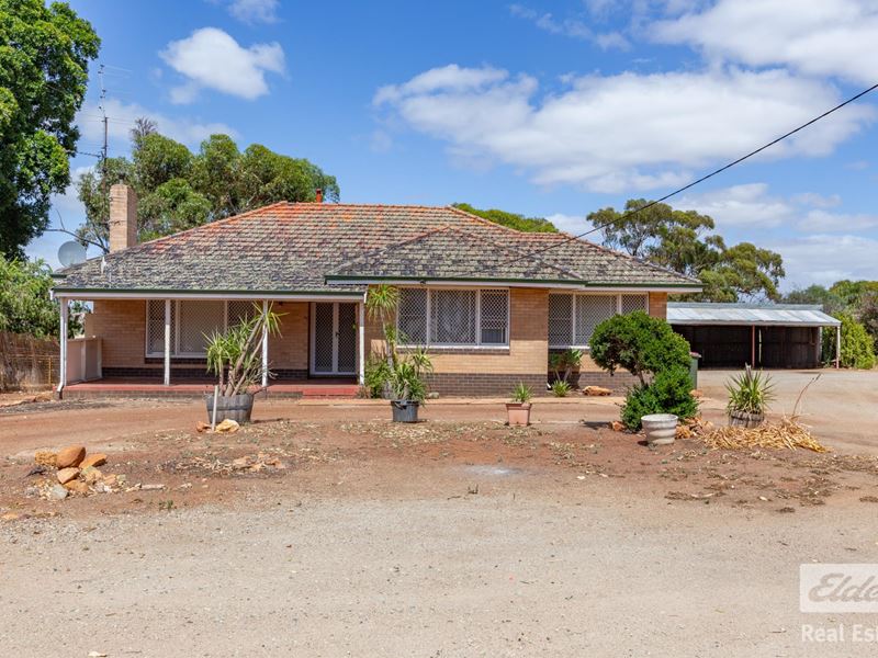 99 Goomalling Road, Northam WA 6401