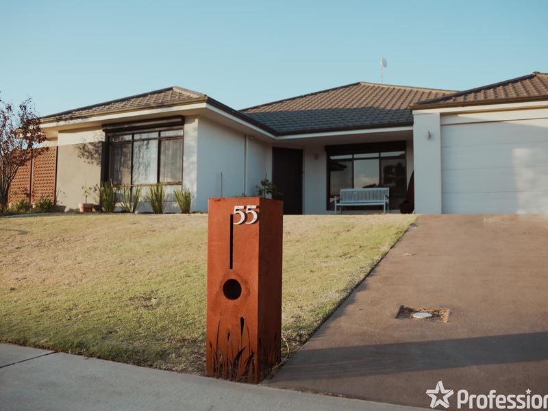 55 Partridge Bend, Byford