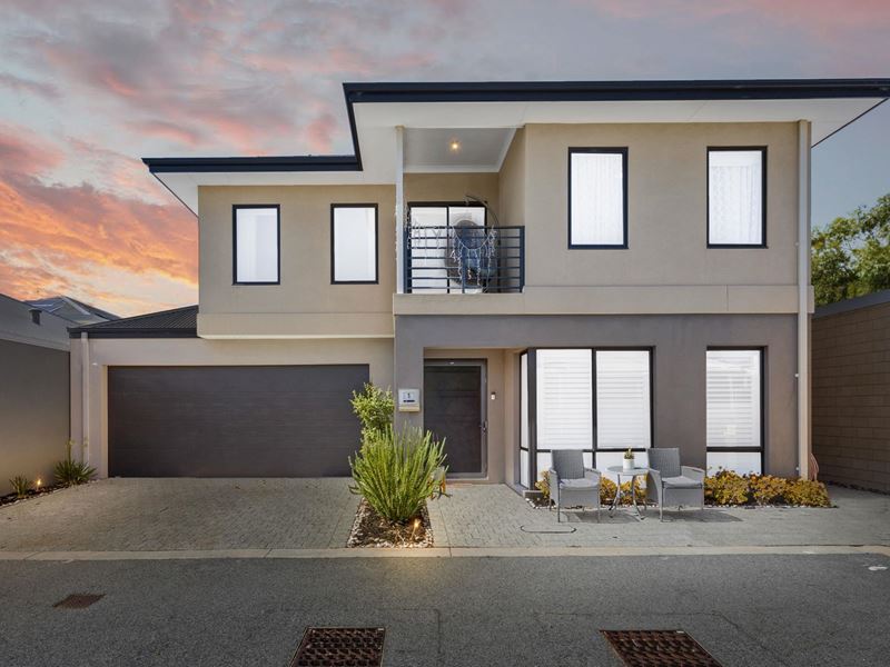 5/20 West Churchill Avenue, Lake Coogee WA 6166