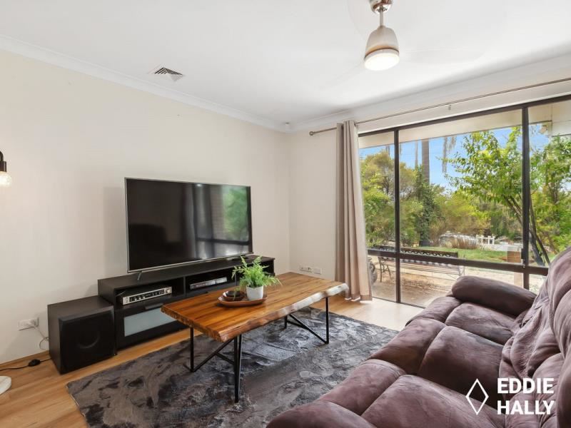 96 Plover Drive, Yangebup
