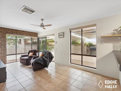 96 Plover Drive, Yangebup WA 6164