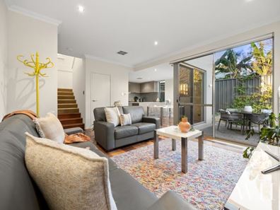 3/30 Waddell Road, Palmyra WA 6157
