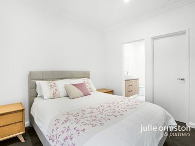 2 Chase Court, Woodvale WA 6026