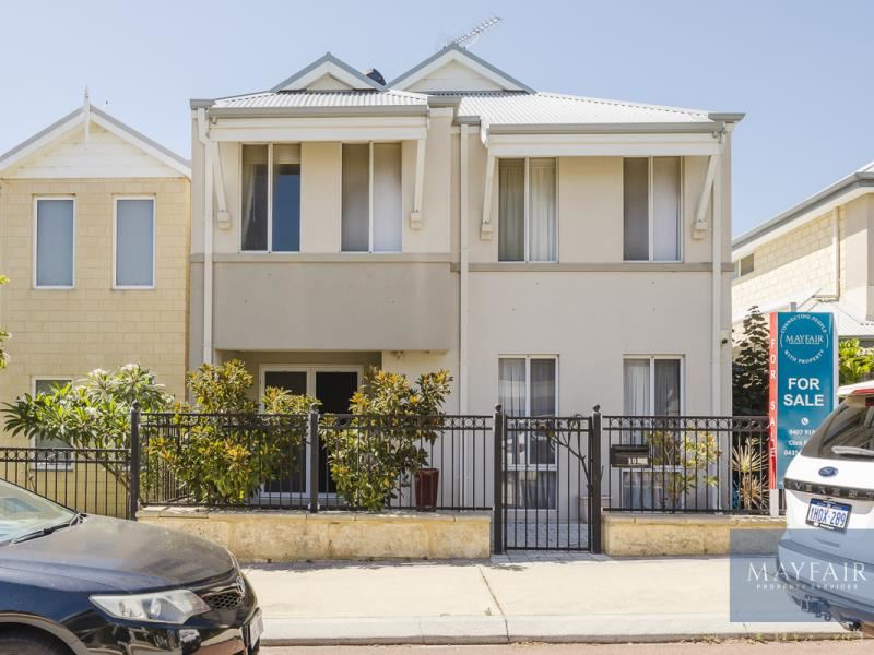 18 Gaudi Way, Clarkson