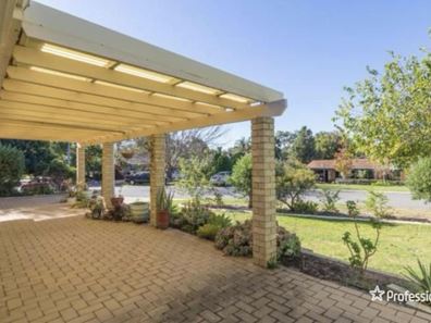 8A Tahoe Rise, Edgewater WA 6027