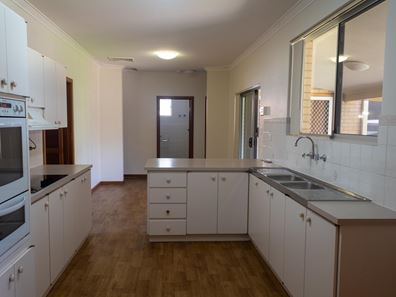 40 Cunningham Street, Merredin WA 6415