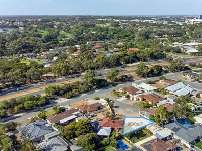 6 Logue Court, Heathridge WA 6027