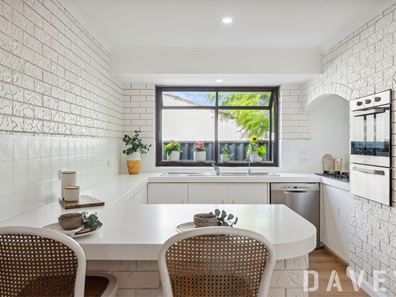 7 Roden Place, Duncraig WA 6023