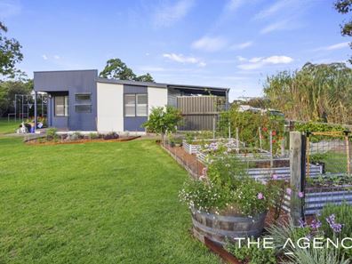 33 Ocean Beach Road, Denmark WA 6333