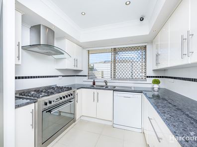30 Littleham Loop, Quinns Rocks WA 6030