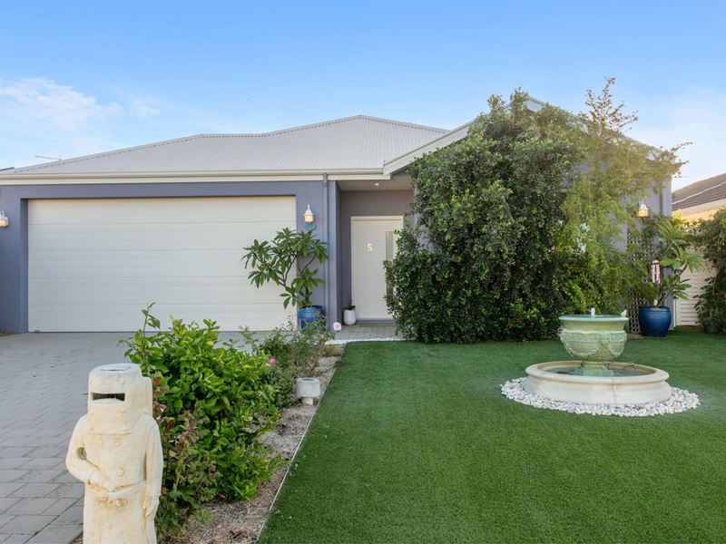 5 Hvar Street, Madeley WA 6065
